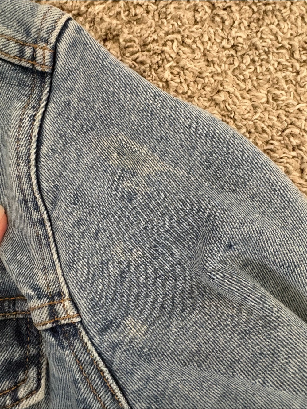 Levi's Light Blue Denim Trucker Jacket - Picture 5 of 5